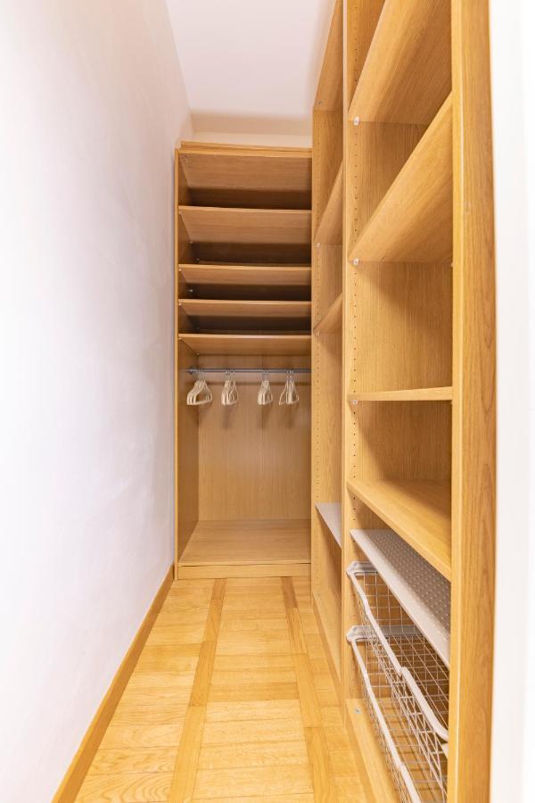 Luxury 1 Bedroom Navigli Loft * Milan